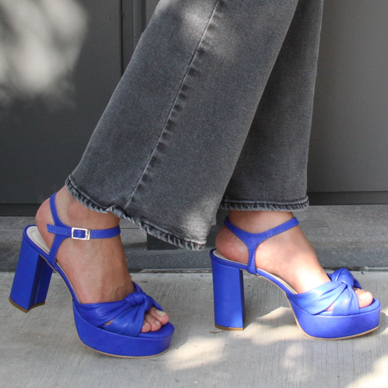 EVERLY AZUL ELÉCTRICO